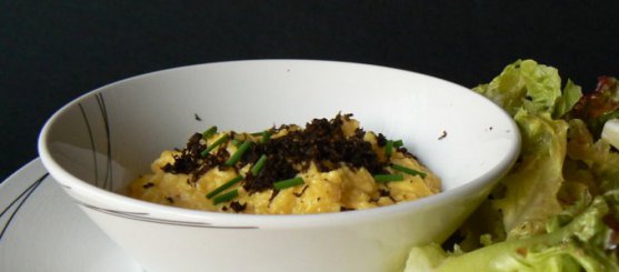 Food and wine pairing : Scrambled Eggs with Truffles